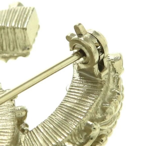 CHANEL Black CC Logo Wave Brooch Gold Tone B13C Pin Auth - Picture 5 of 8